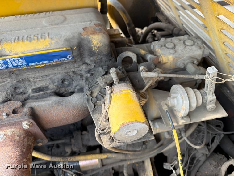 image for item FU4568 P&H W-180 crane