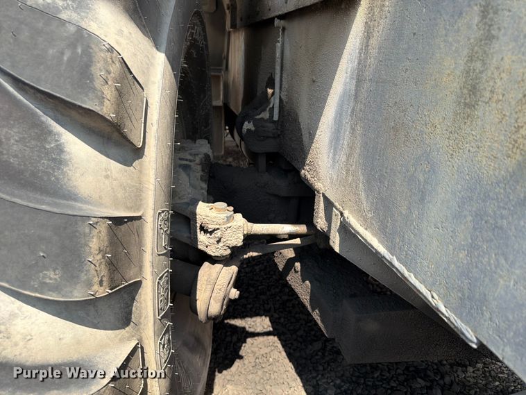 image for item FU4568 P&H W-180 crane