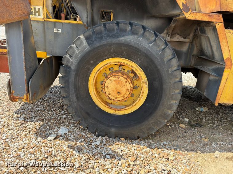 image for item FU4568 P&H W-180 crane