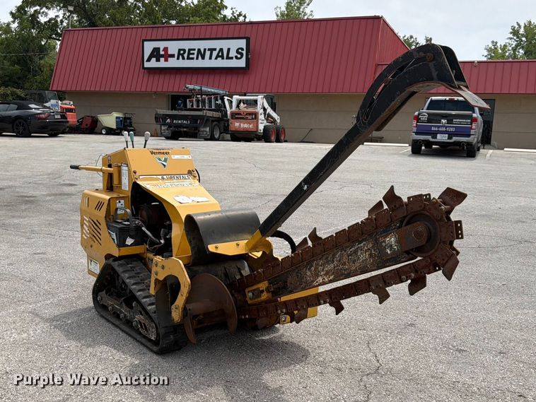 image for item FU4580 2017 Vermeer RTX250 trencher
