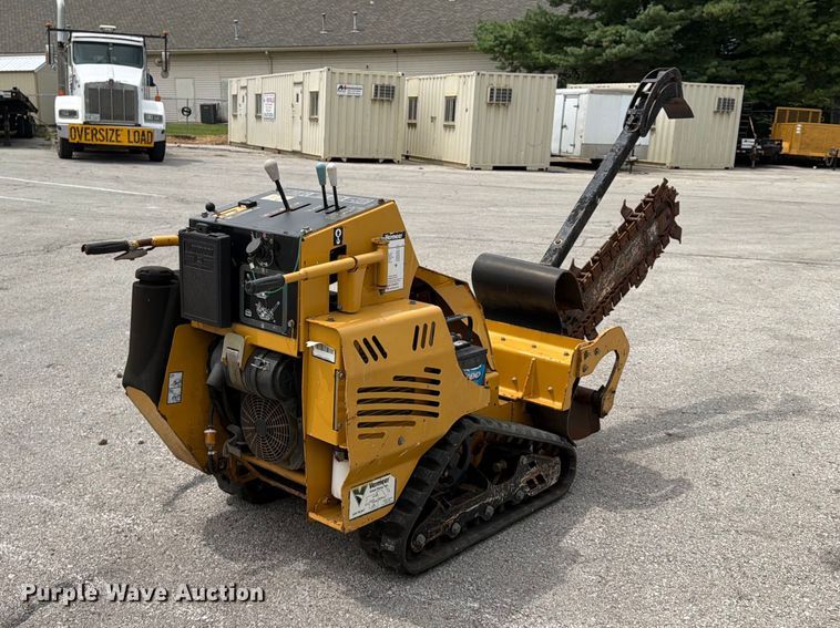 image for item FU4580 2017 Vermeer RTX250 trencher