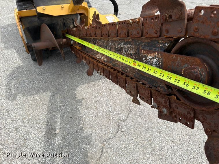 image for item FU4580 2017 Vermeer RTX250 trencher