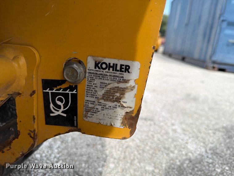 image for item FU4580 2017 Vermeer RTX250 trencher