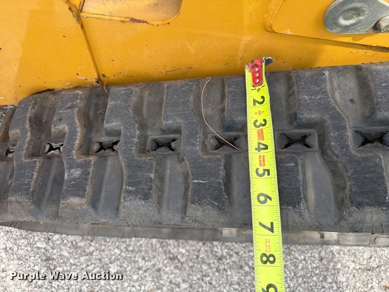 image for item FU4580 2017 Vermeer RTX250 trencher
