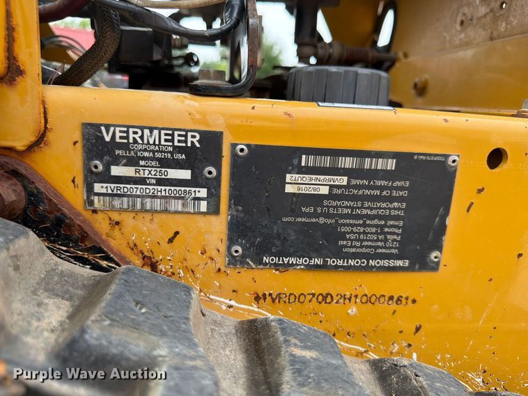 image for item FU4580 2017 Vermeer RTX250 trencher