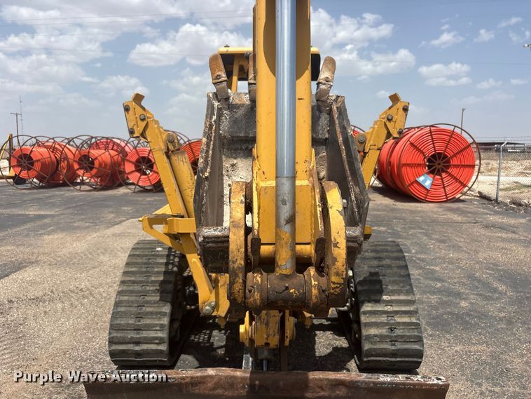 image for item JM9384 2011 Vermeer RTX1250 cable plow