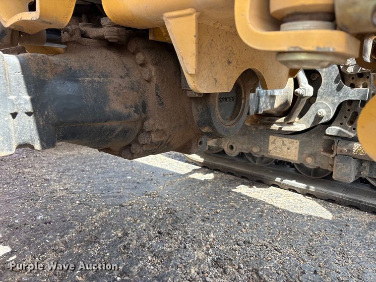 image for item JM9384 2011 Vermeer RTX1250 cable plow