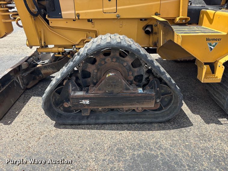 image for item JM9384 2011 Vermeer RTX1250 cable plow