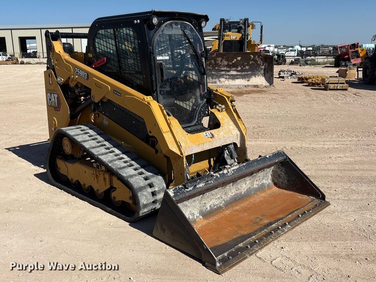 image for item JM9389 2023 Caterpillar 259D3 tracked skid steer loader