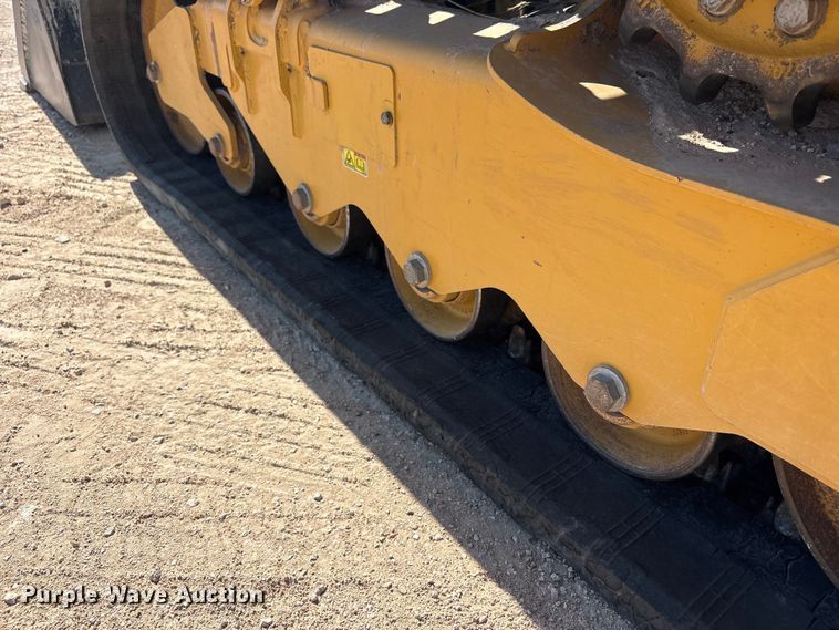 image for item JM9389 2023 Caterpillar 259D3 tracked skid steer loader