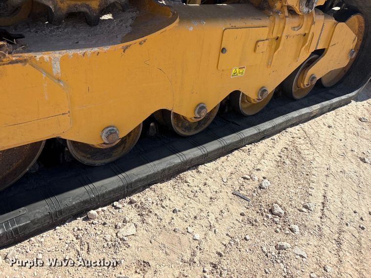 image for item JM9389 2023 Caterpillar 259D3 tracked skid steer loader