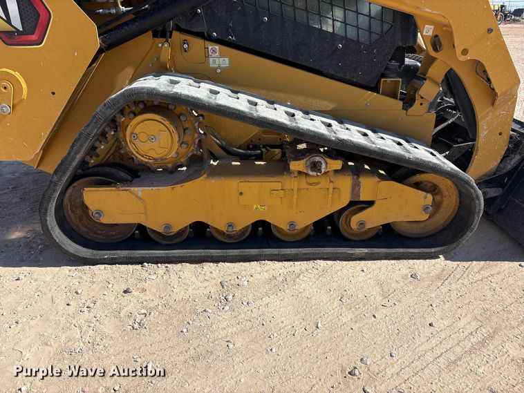 image for item JM9389 2023 Caterpillar 259D3 tracked skid steer loader