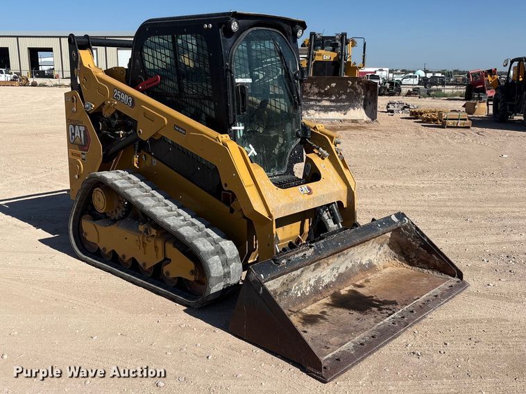 image for item JM9390 2024 Caterpillar 259D3 tracked skid steer loader