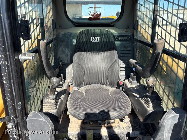 image for item JM9390 2024 Caterpillar 259D3 tracked skid steer loader