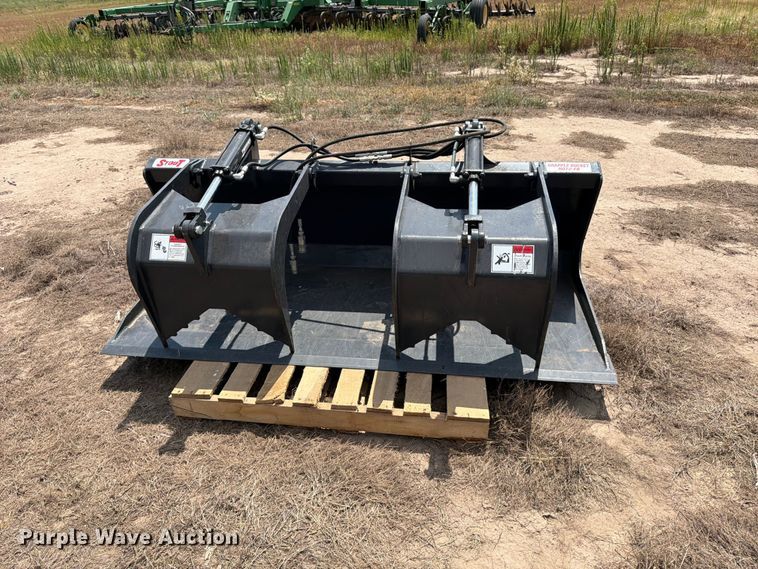 image for item MZ9892 Stout HD72-FB skid steer grapple bucket
