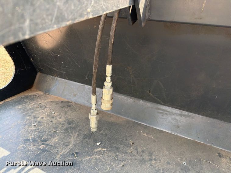 image for item MZ9892 Stout HD72-FB skid steer grapple bucket
