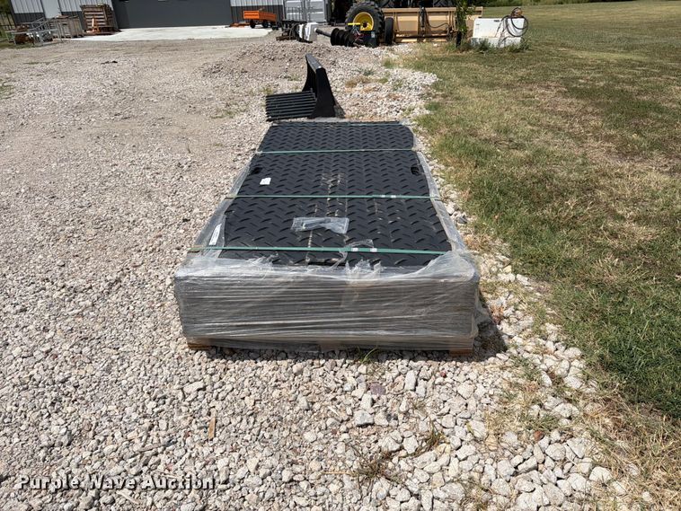 image for item MZ9927 (15) ground protection mats