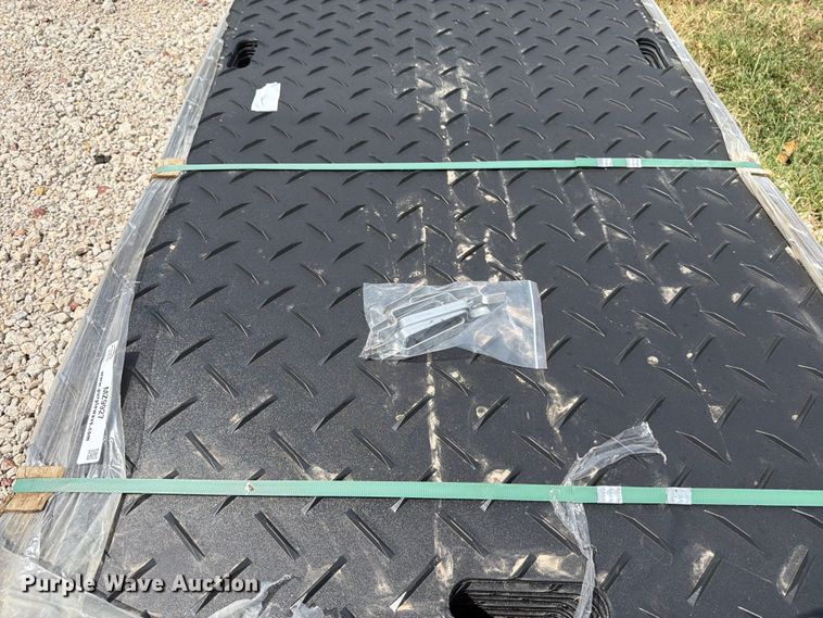 image for item MZ9927 (15) ground protection mats