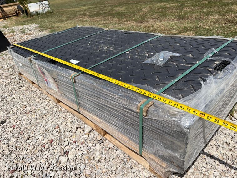 image for item MZ9927 (15) ground protection mats