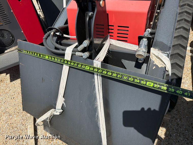 image for item NC9866 Erie Industries SCL850 compact utility loader