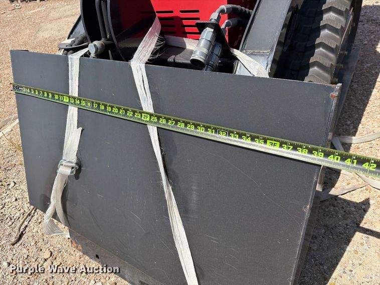 image for item NC9868 Erie Industries SCL850 compact utility loader