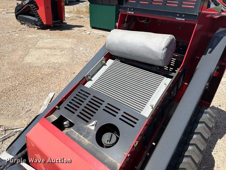 image for item NC9868 Erie Industries SCL850 compact utility loader