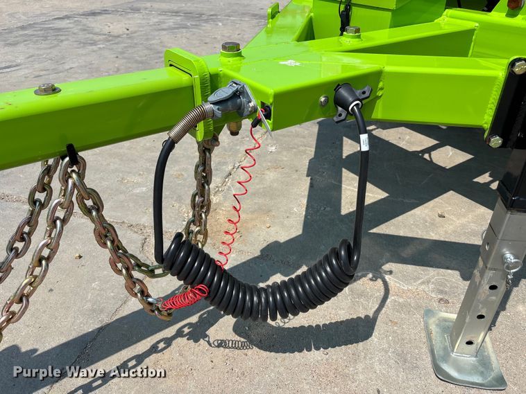 image for item NM9915 2025 Dyna V-12 wood chipper