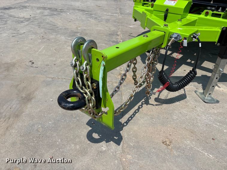 image for item NM9915 2025 Dyna V-12 wood chipper