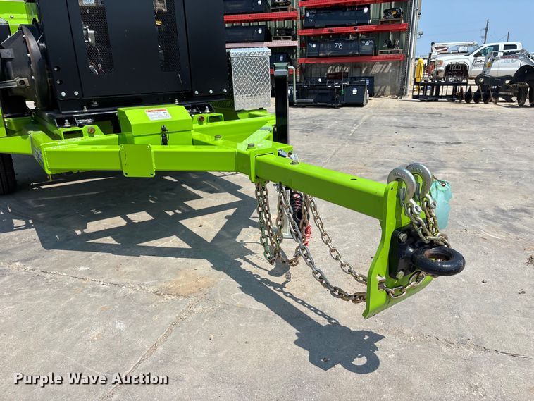 image for item NM9915 2025 Dyna V-12 wood chipper
