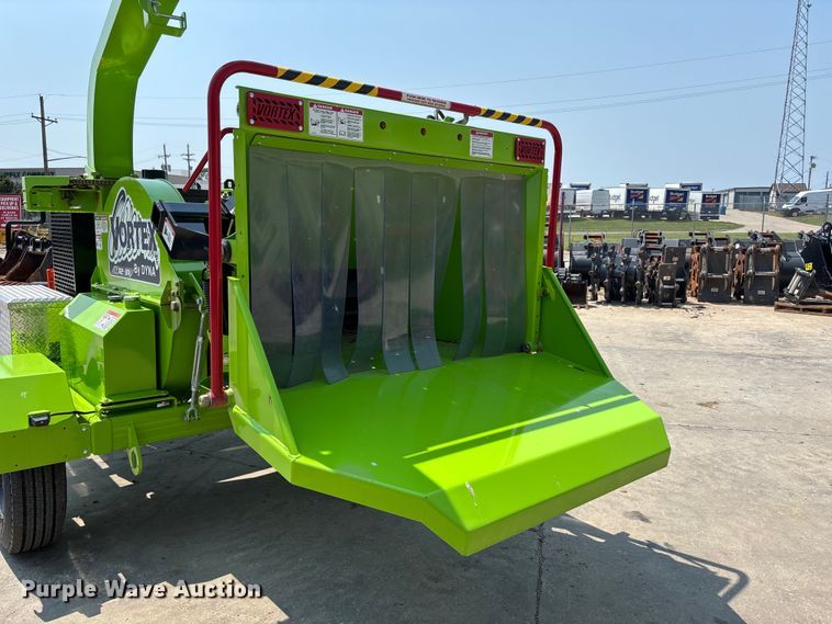 image for item NM9915 2025 Dyna V-12 wood chipper
