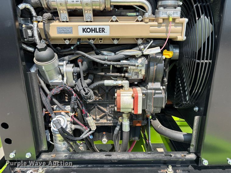 image for item NM9915 2025 Dyna V-12 wood chipper