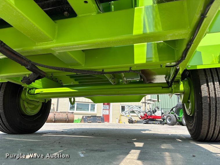 image for item NM9915 2025 Dyna V-12 wood chipper