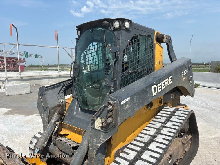 image for item NM9917 2019 John Deere 333G tracked skid steer loader