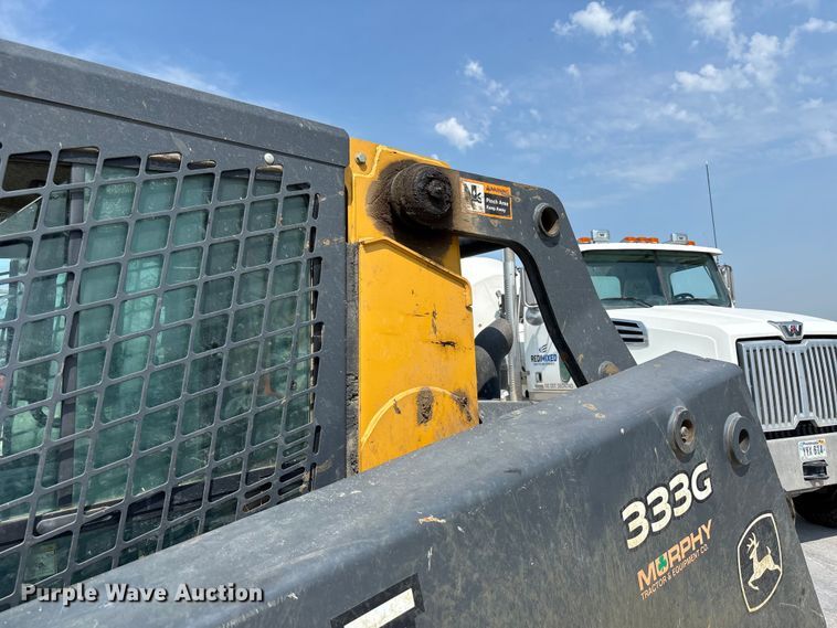 image for item NM9917 2019 John Deere 333G tracked skid steer loader