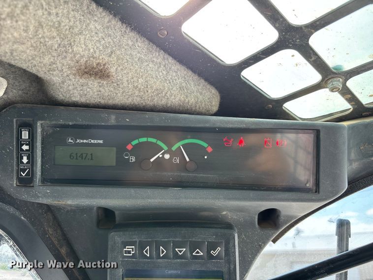 image for item NM9917 2019 John Deere 333G tracked skid steer loader