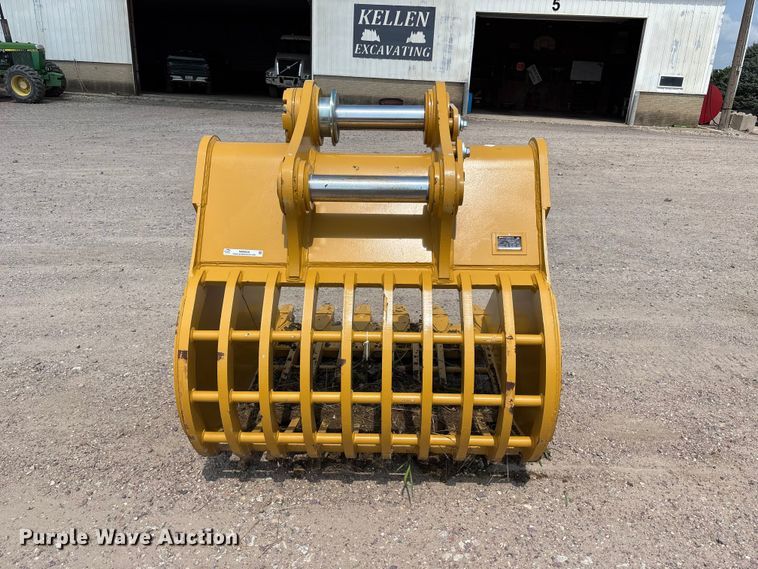 image for item NM9926 Bedrock 349 excavator rock bucket