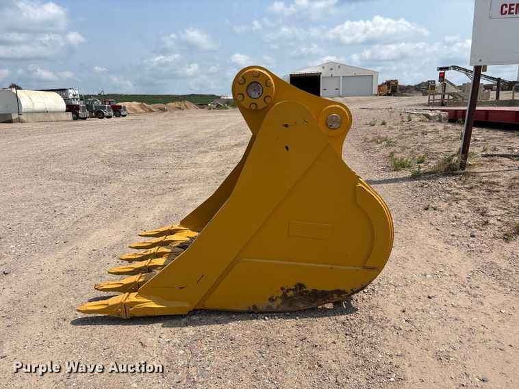 image for item NM9926 Bedrock 349 excavator rock bucket