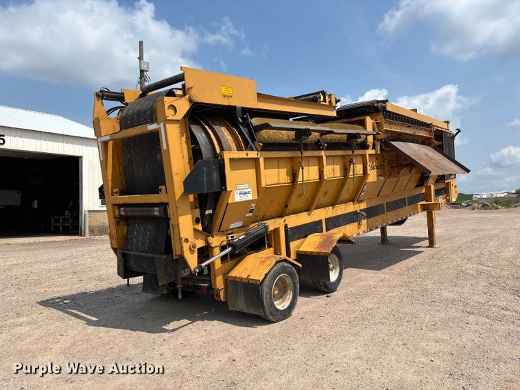 image for item NM9927 2005 Wildcat 516 Cougar trommel screen
