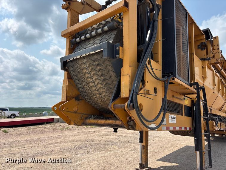 image for item NM9927 2005 Wildcat 516 Cougar trommel screen