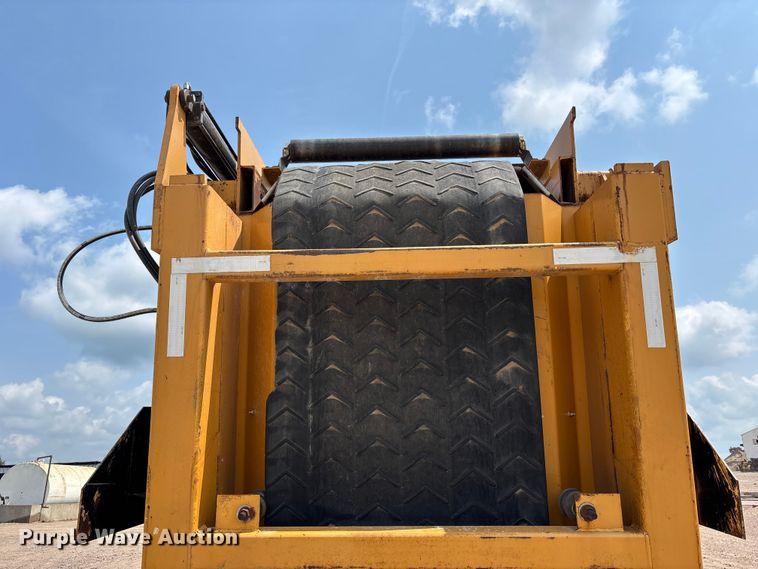 image for item NM9927 2005 Wildcat 516 Cougar trommel screen