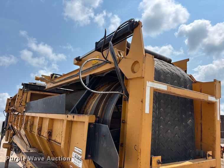 image for item NM9927 2005 Wildcat 516 Cougar trommel screen