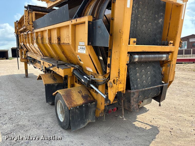 image for item NM9927 2005 Wildcat 516 Cougar trommel screen