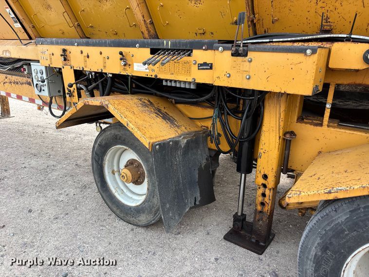 image for item NM9927 2005 Wildcat 516 Cougar trommel screen