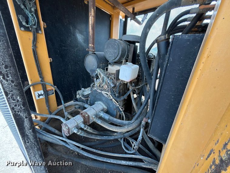 image for item NM9927 2005 Wildcat 516 Cougar trommel screen