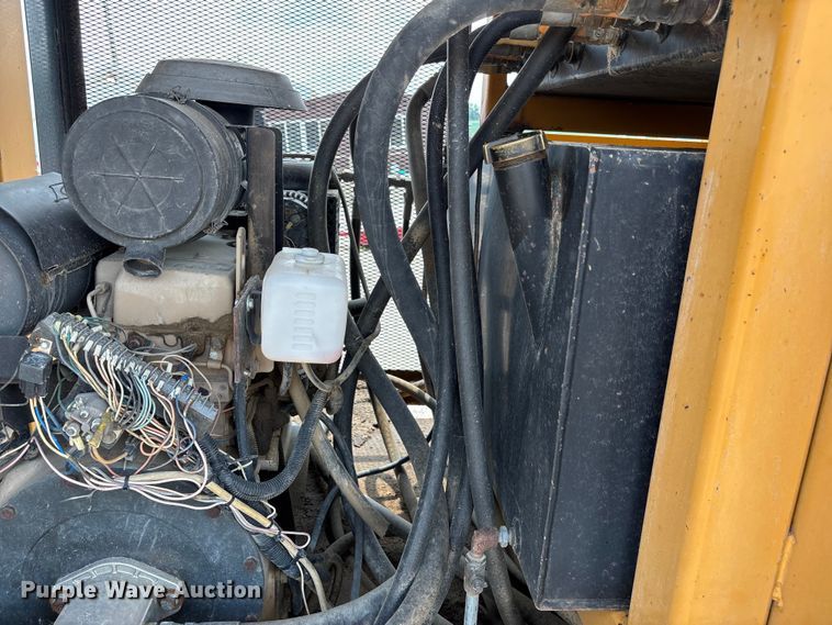 image for item NM9927 2005 Wildcat 516 Cougar trommel screen