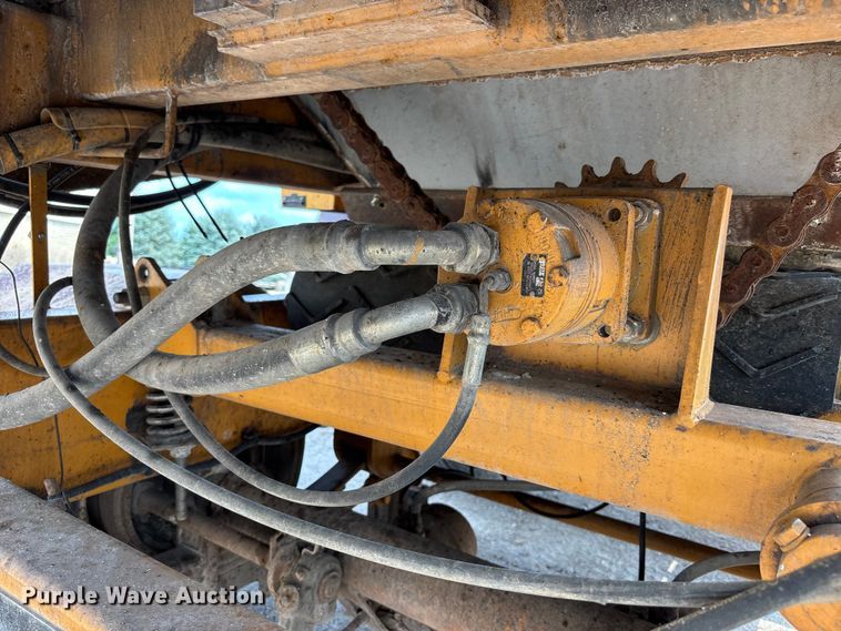 image for item NM9927 2005 Wildcat 516 Cougar trommel screen