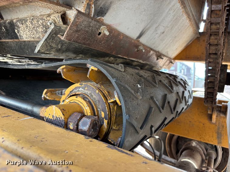 image for item NM9927 2005 Wildcat 516 Cougar trommel screen