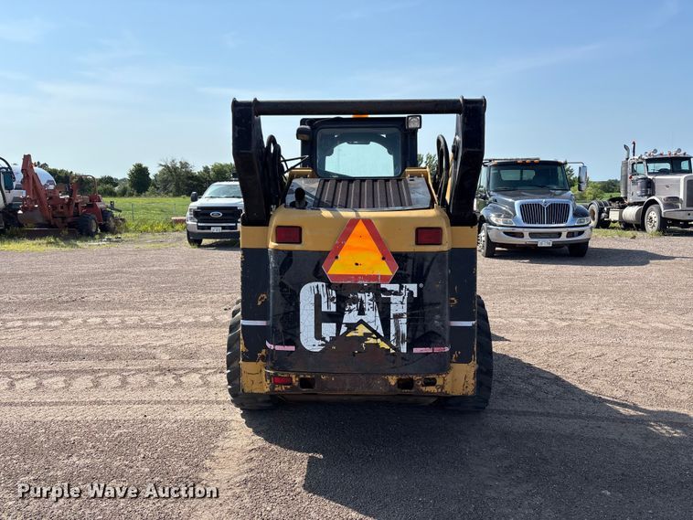 image for item NM9928 2004 Caterpillar 268B skid steer loader