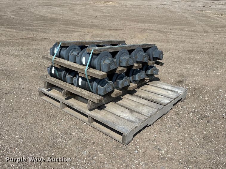 (16) Caterpillar 179-1486 track rollers