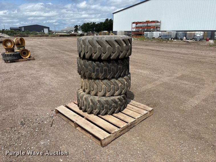 image for item NM9934 (4) 12.5/80-18 tires